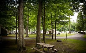 Alouette | Parkbridge Vacation Rental Saint-mathieu-de-beloeil  Canada